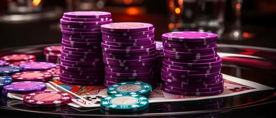 Kuidas mängida reaalajas kolme kaardi pokkerit võrgus: juhend algajatele